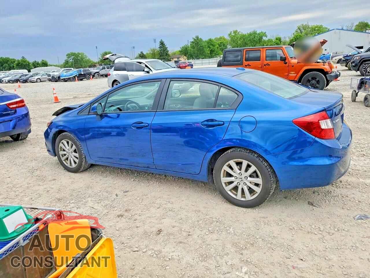 HONDA CIVIC 2012 - 19XFB2F88CE048984
