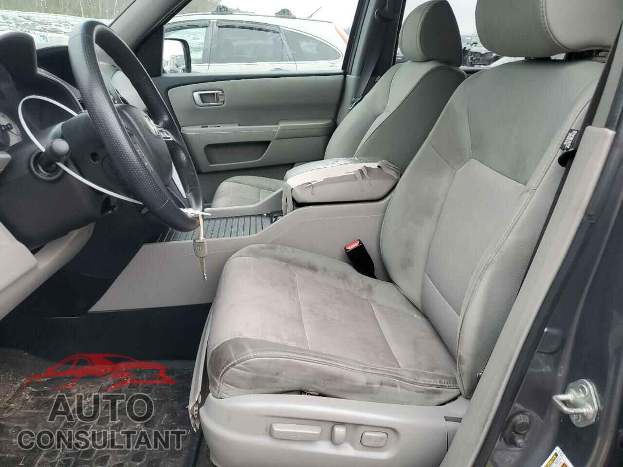 HONDA PILOT 2012 - 5FNYF4H47CB004584