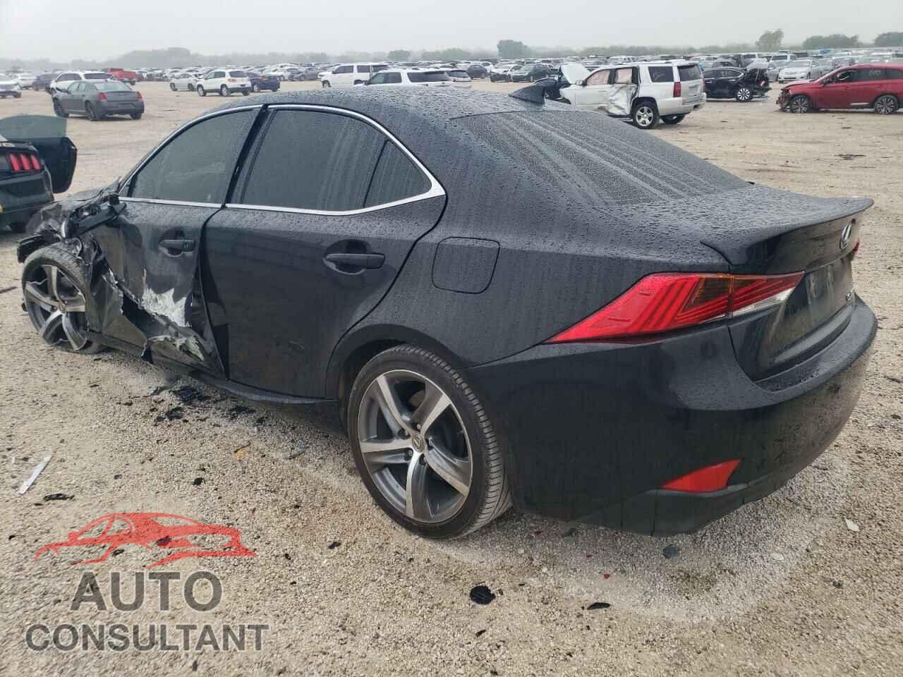 LEXUS IS 2018 - JTHBA1D27J5073067