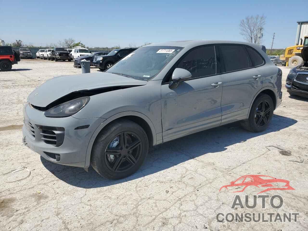 PORSCHE CAYENNE 2015 - WP1AB2A20FLA56715