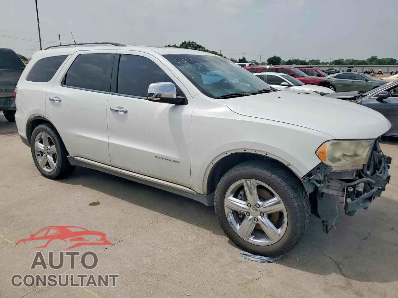 DODGE DURANGO 2013 - 1C4SDJET5DC557044