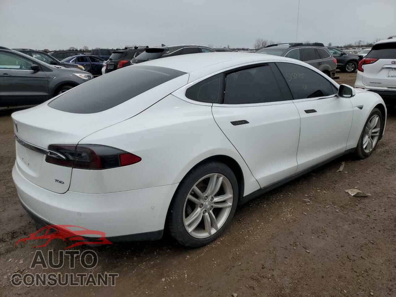 TESLA MODEL S 2015 - 5YJSA1S21FF089159