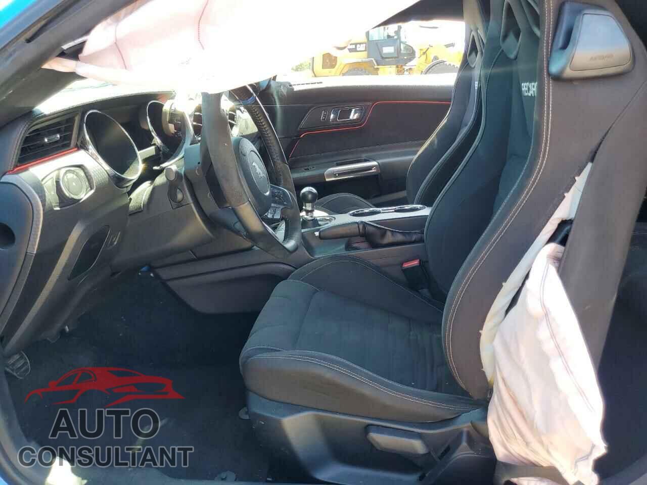 FORD MUSTANG 2017 - 1FA6P8CF4H5234912