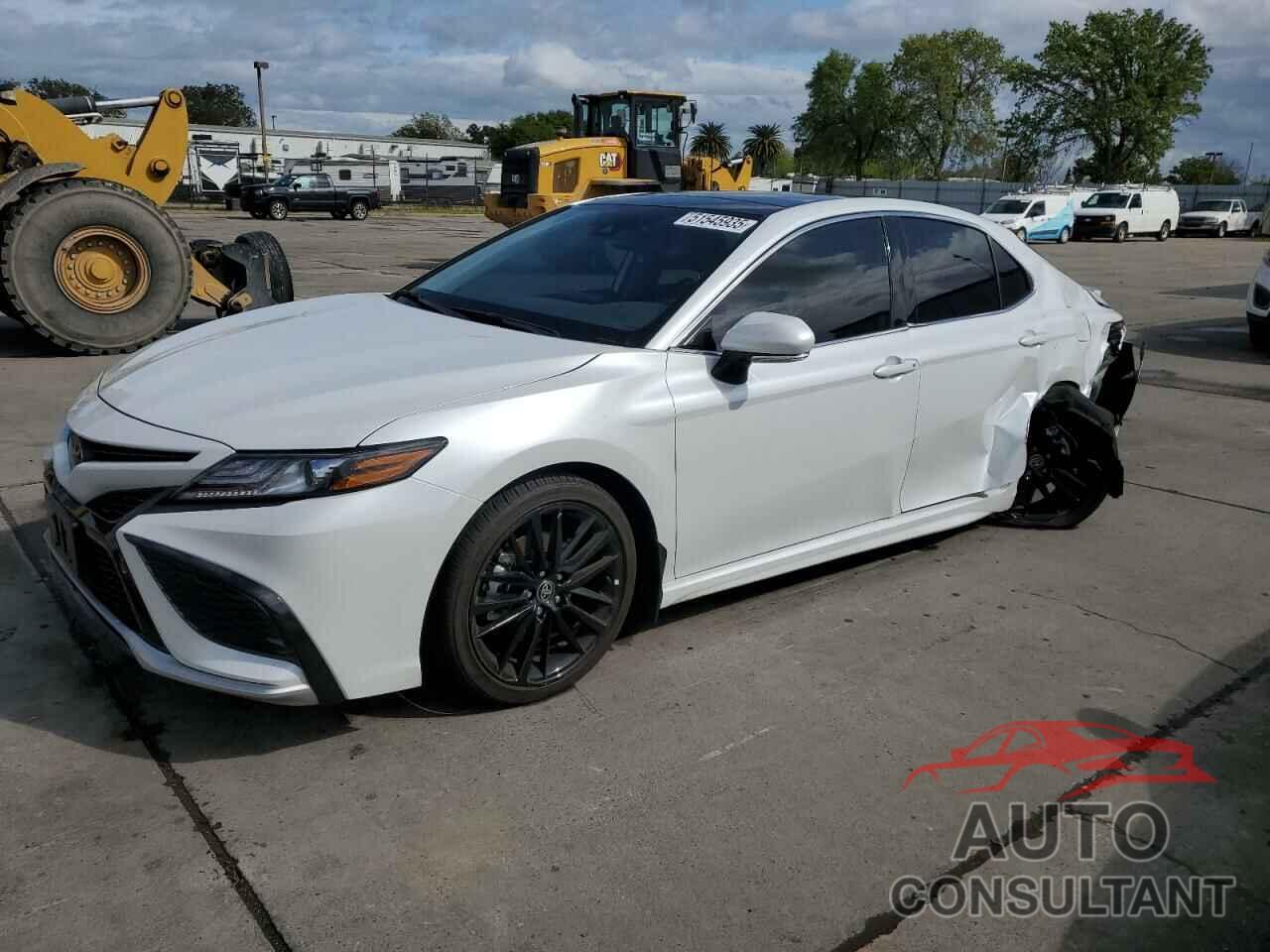 TOYOTA CAMRY 2023 - 4T1K61AK1PU805839