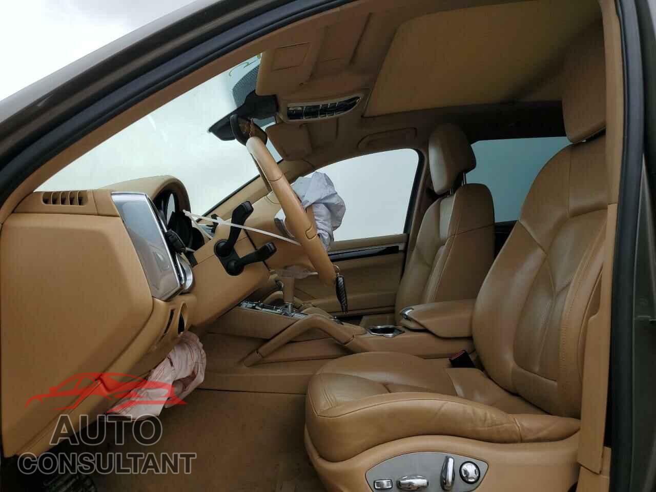 PORSCHE CAYENNE 2013 - WP1AF2A23DLA27484