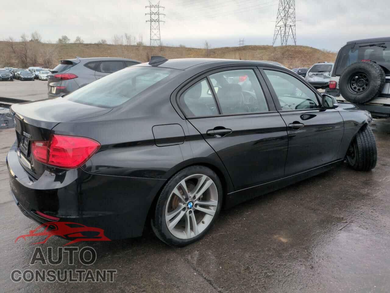 BMW 3 SERIES 2013 - WBA3A5G55DNP19078