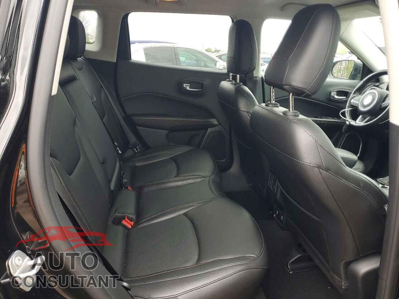 JEEP COMPASS 2021 - 3C4NJDCB8MT525811