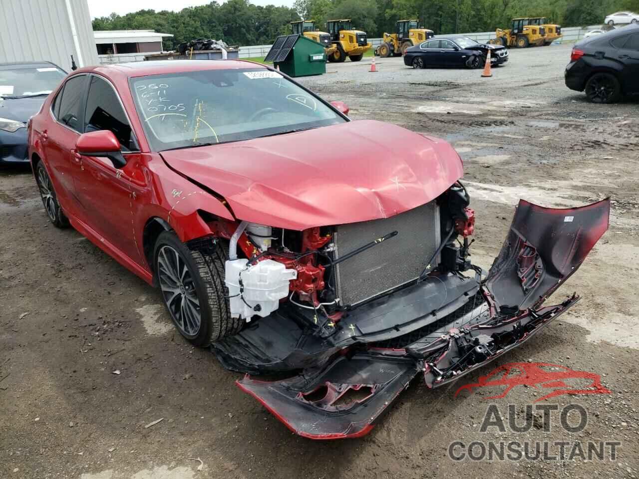TOYOTA CAMRY 2020 - 4T1G11AK6LU400705