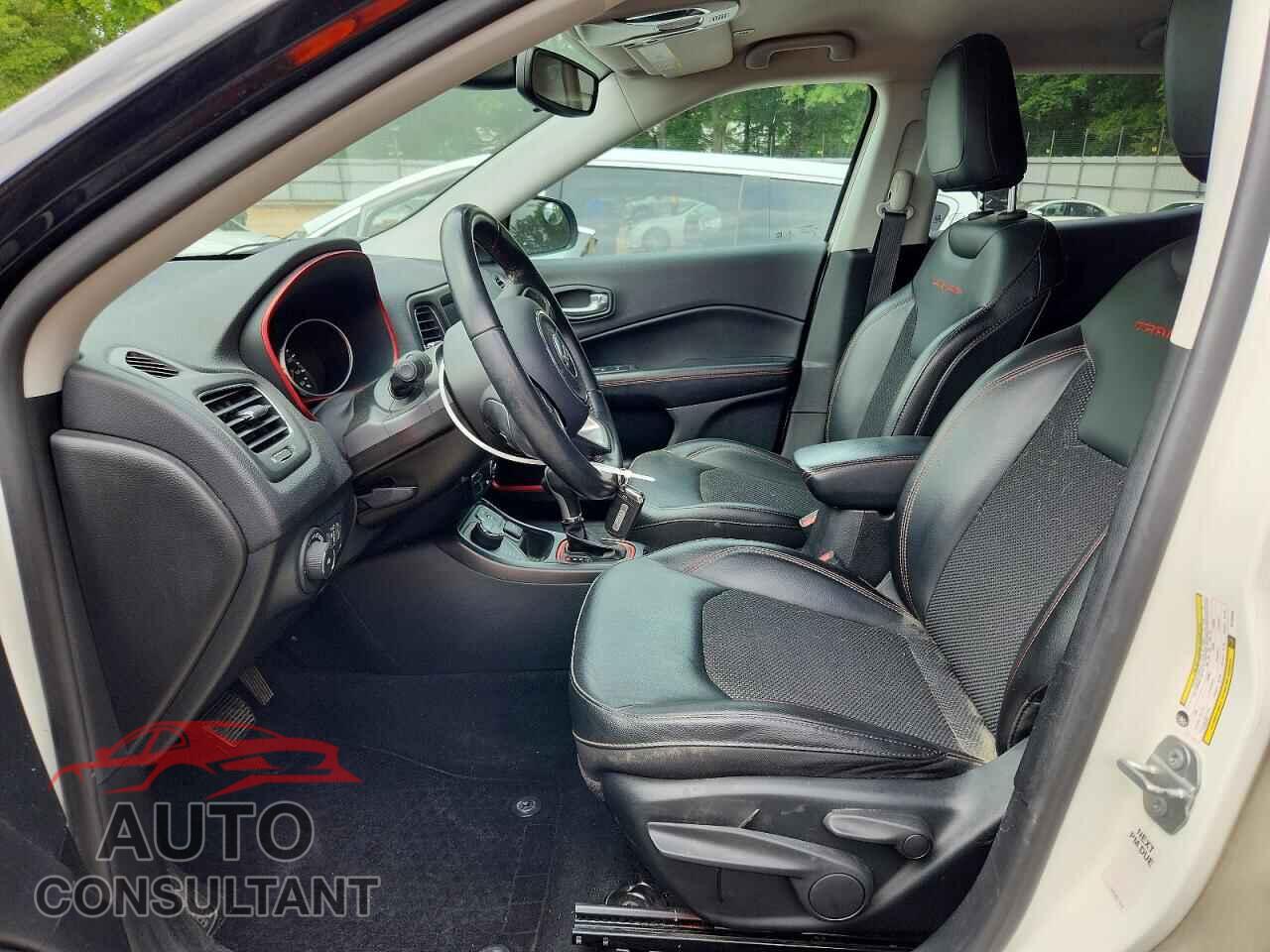 JEEP COMPASS 2019 - 3C4NJDDB3KT723191