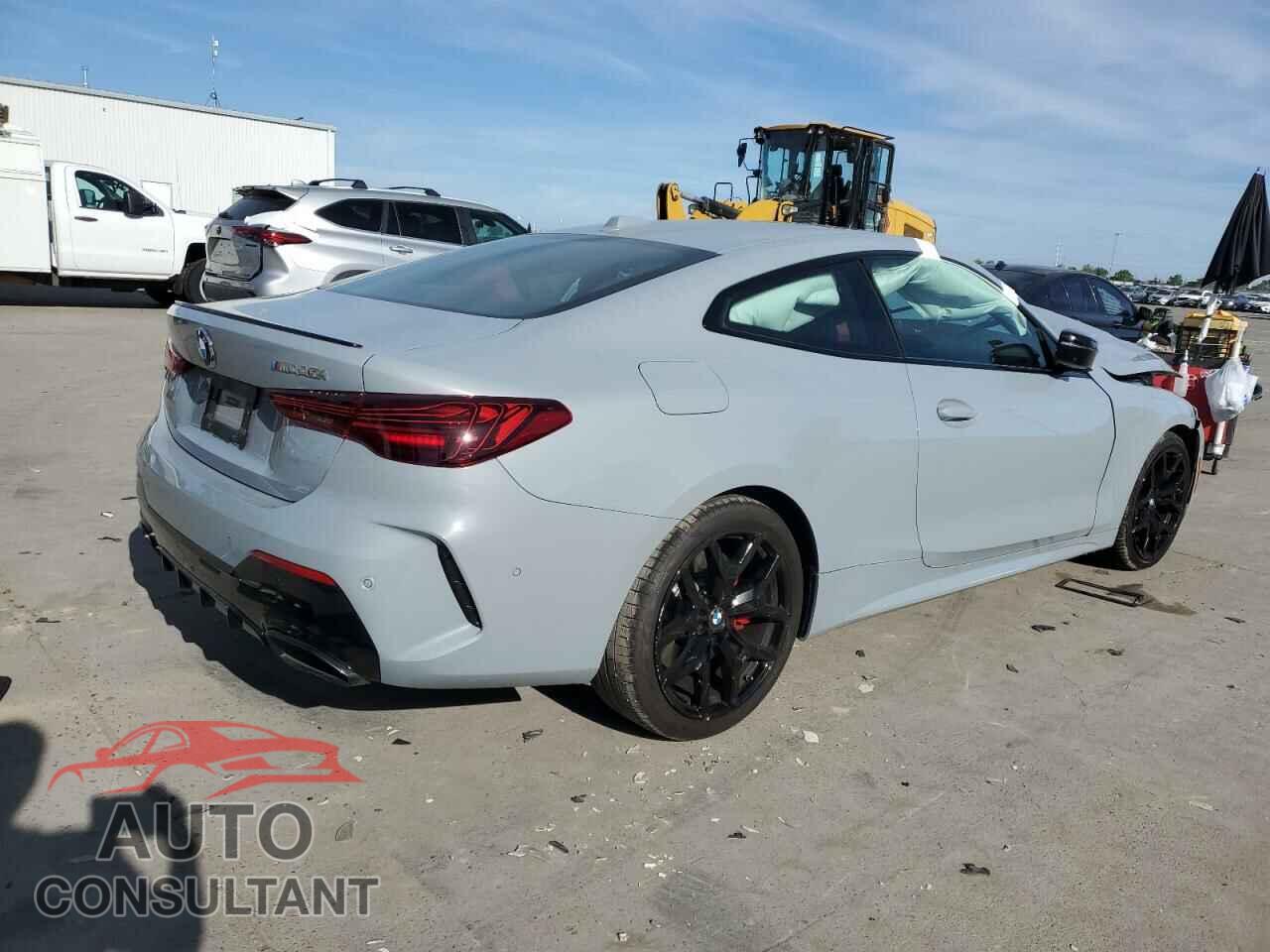 BMW M4 2025 - WBA73DA04SCS52666