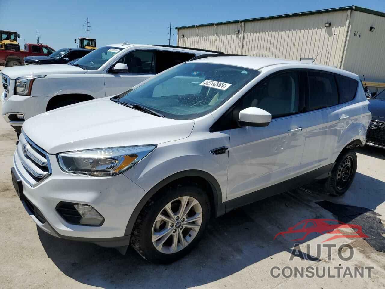 FORD ESCAPE 2018 - 1FMCU0GD0JUA92484