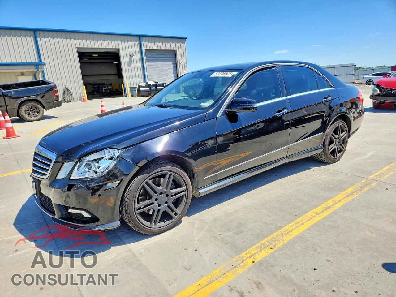 MERCEDES-BENZ E-CLASS 2010 - WDDHF7CB3AA043269