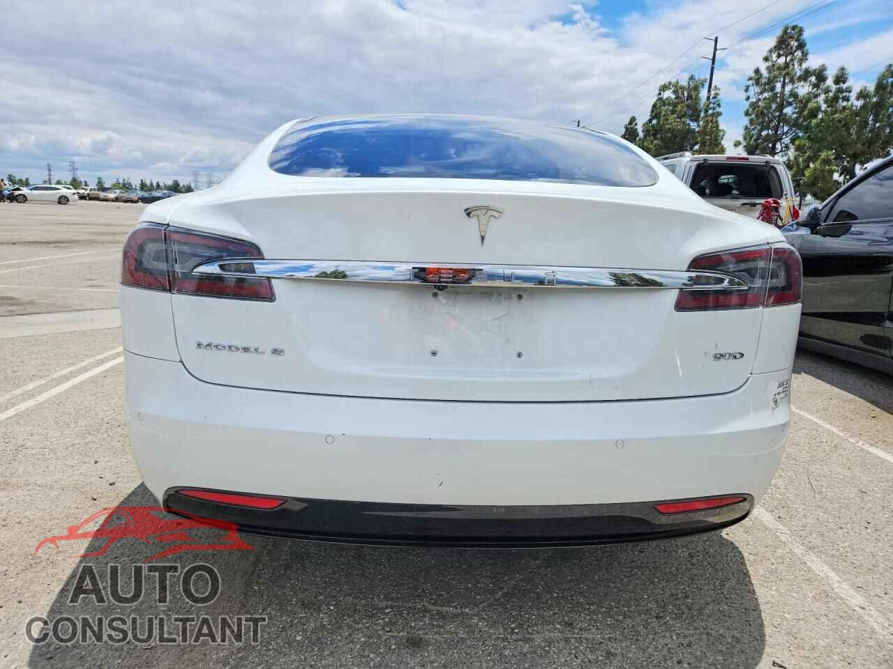 TESLA MODEL S 2016 - 5YJSA1E23GF155286