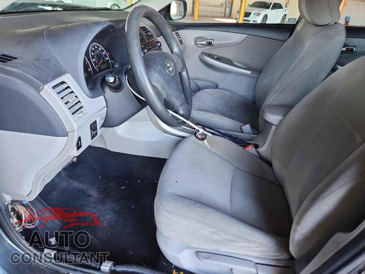 TOYOTA COROLLA 2011 - 2T1BU4EE5BC604855