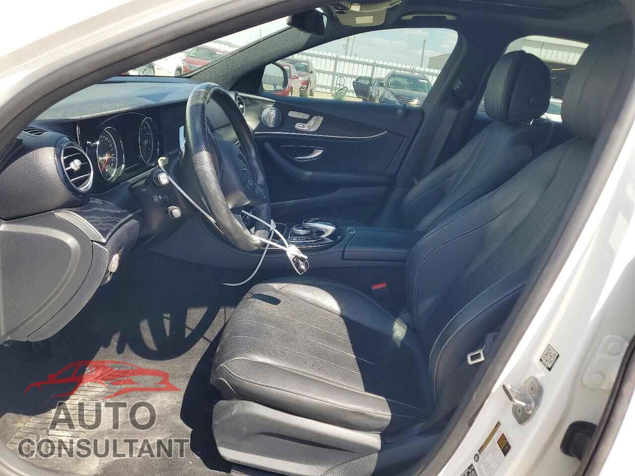 MERCEDES-BENZ E-CLASS 2017 - WDDZF4KB1HA059341