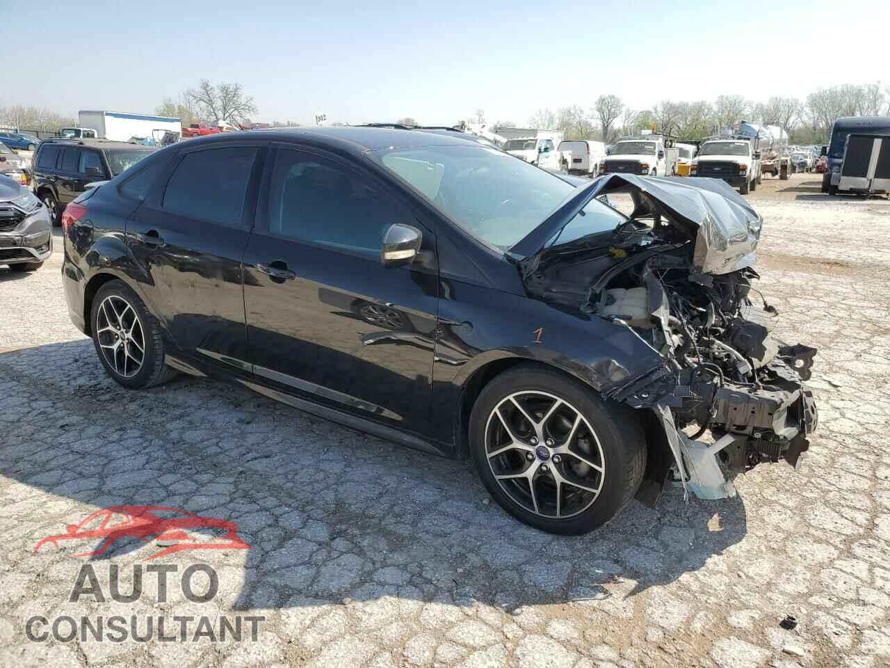 FORD FOCUS 2015 - 1FADP3F20FL385225