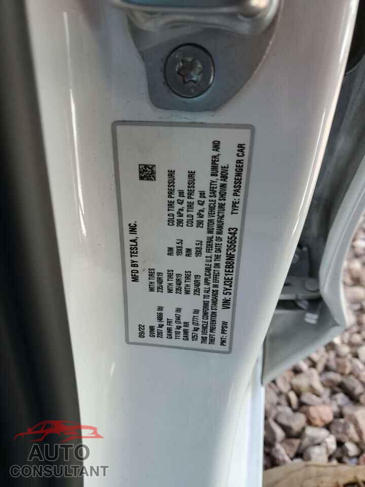 TESLA MODEL 3 2022 - 5YJ3E1EB8NF356543