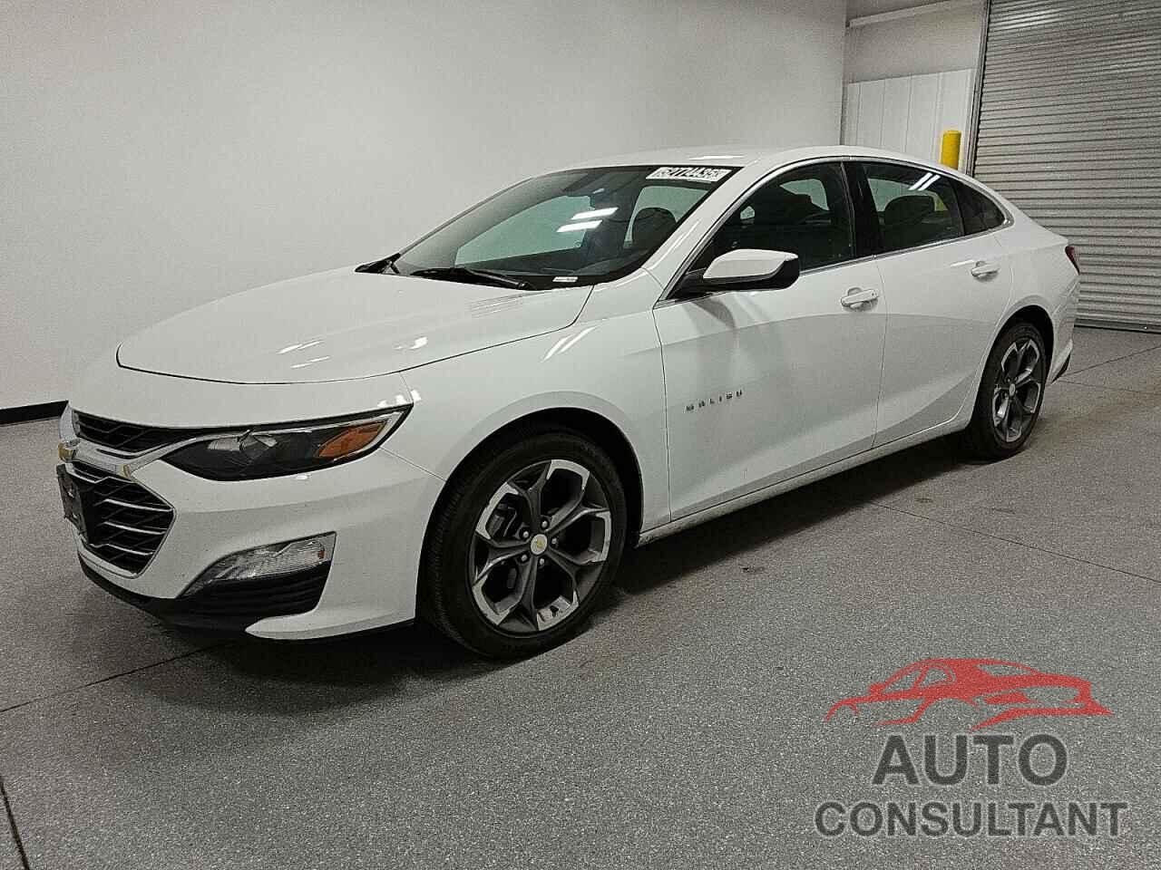 CHEVROLET MALIBU 2022 - 1G1ZD5STXNF117386