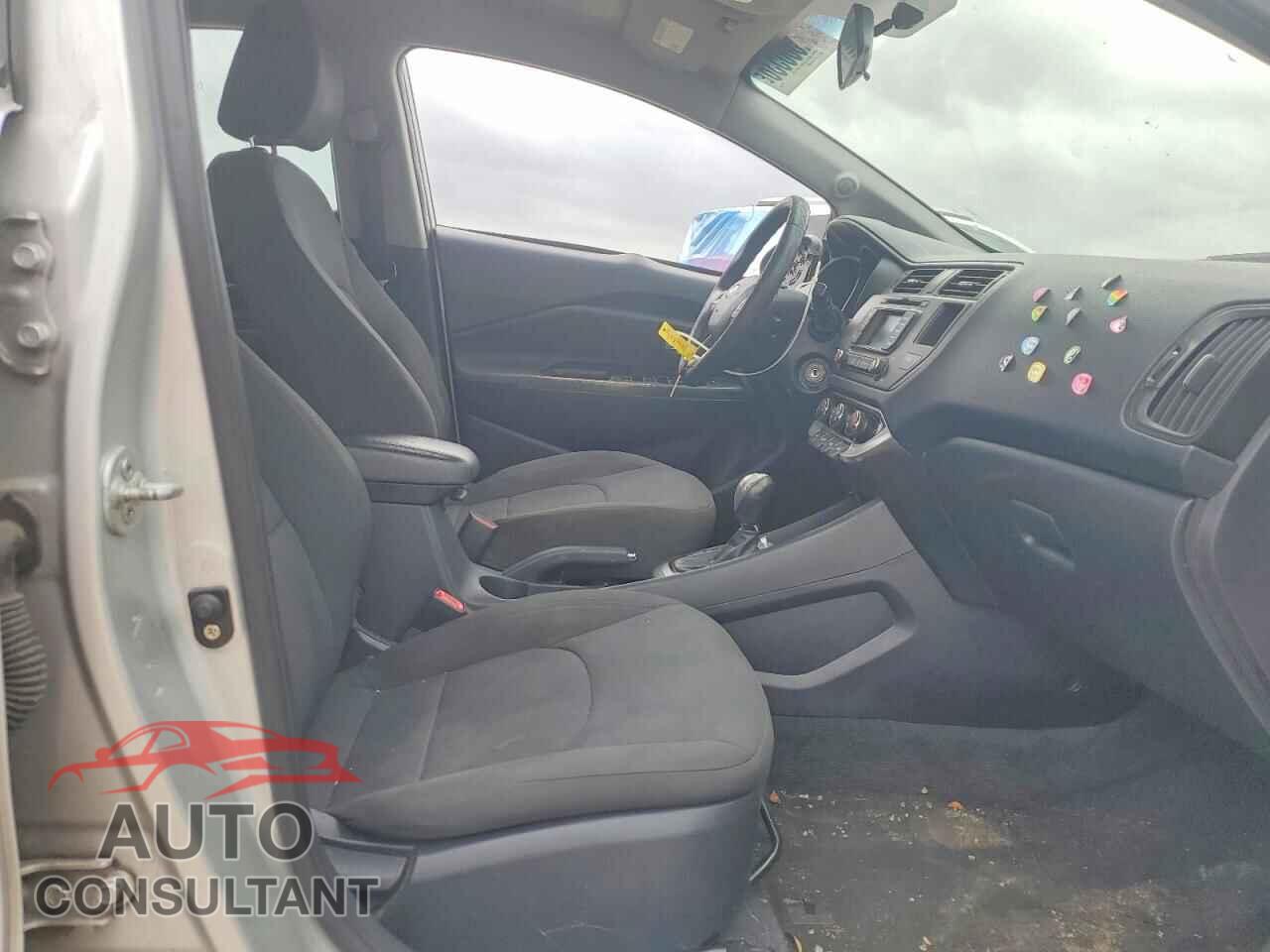 KIA RIO 2013 - KNADN4A37D6134667