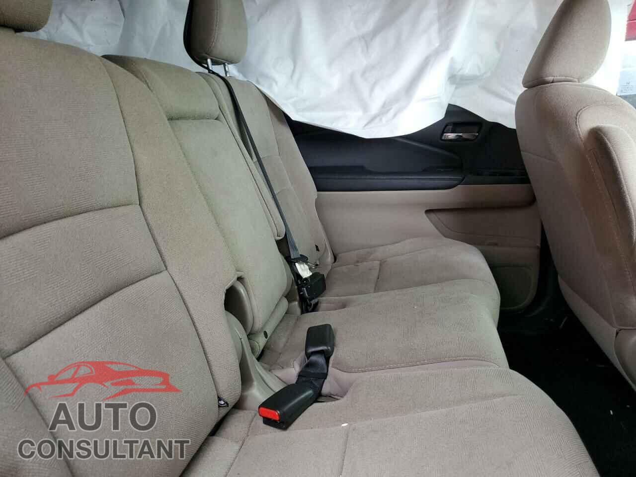 HONDA PILOT 2019 - 5FNYF6H15KB031069