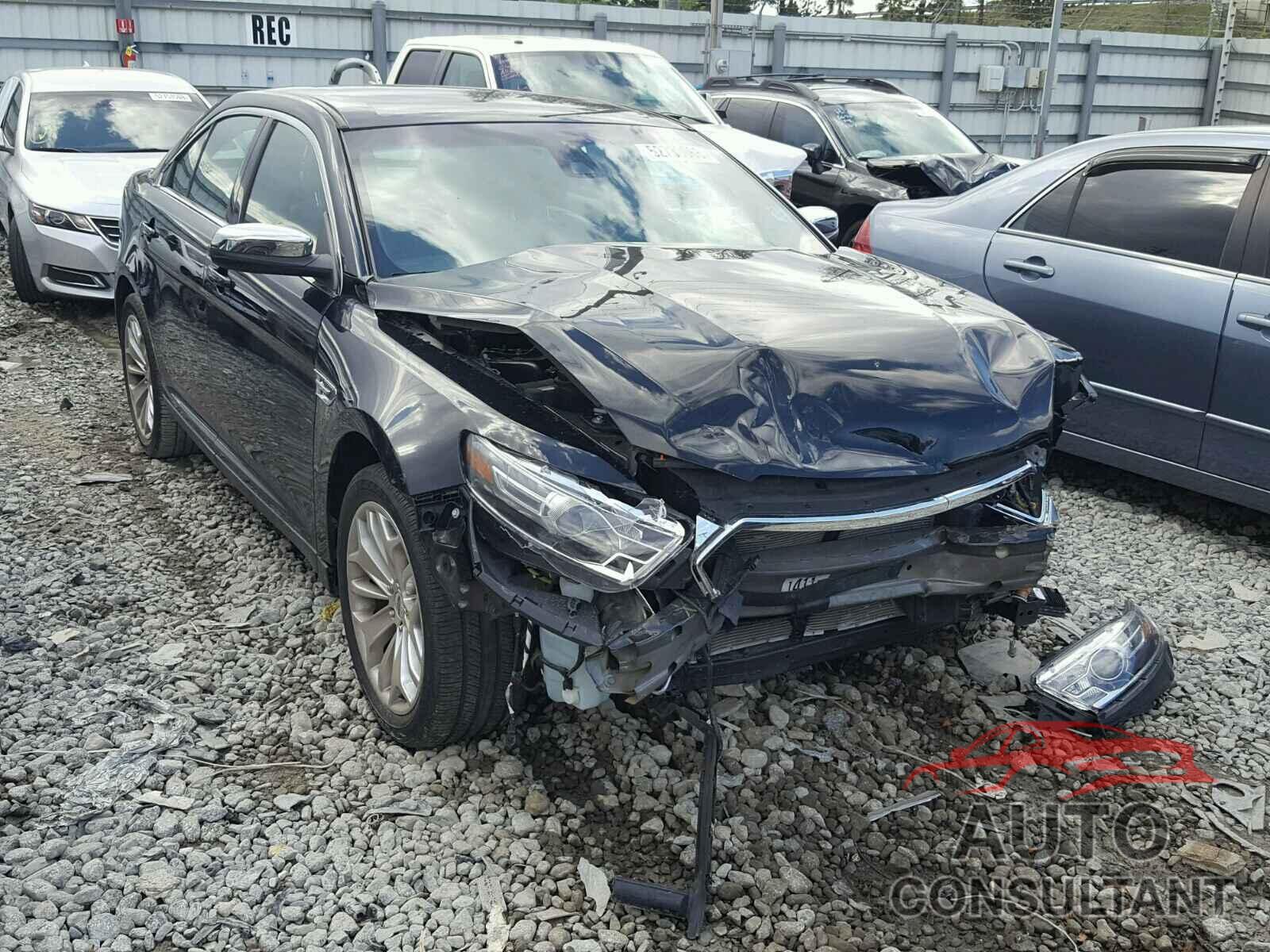 FORD TAURUS 2017 - 1FAHP2F81HG103539