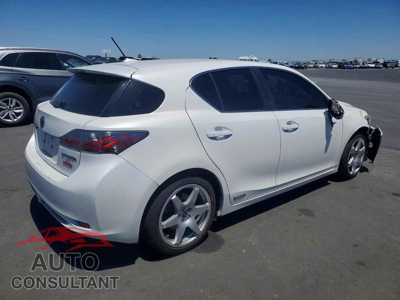LEXUS CT 200 2011 - JTHKD5BH8B2039101