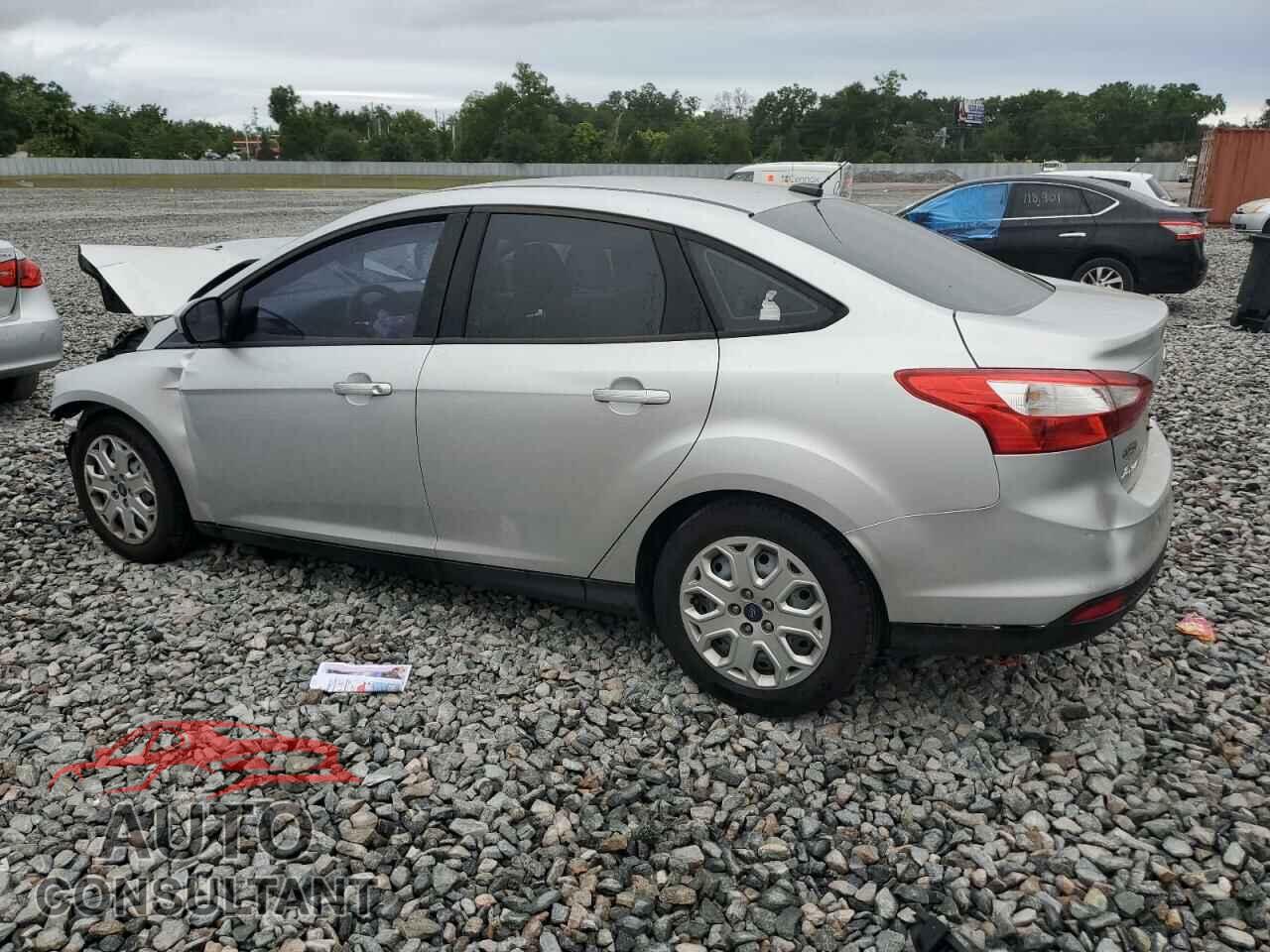 FORD FOCUS 2012 - 1FAHP3F23CL118044