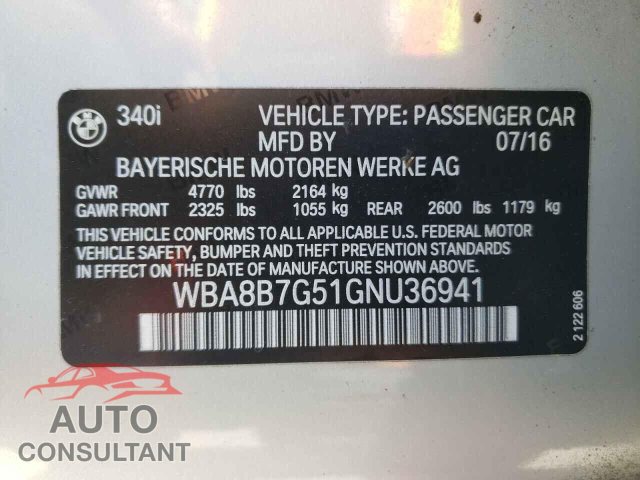 BMW 3 SERIES 2016 - WBA8B7G51GNU36941