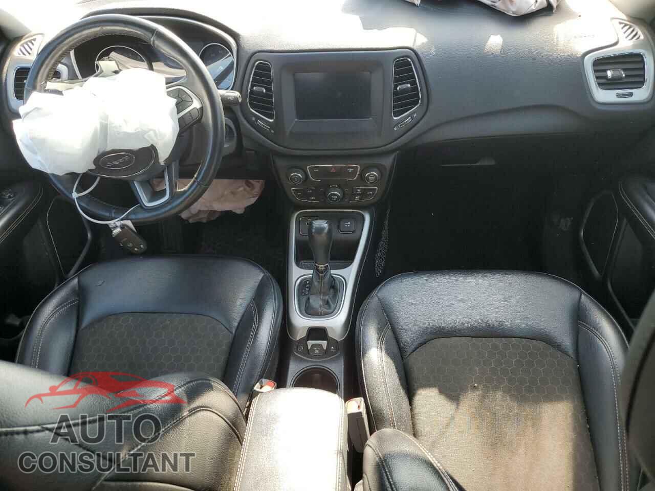JEEP COMPASS 2018 - 3C4NJCBB2JT425050
