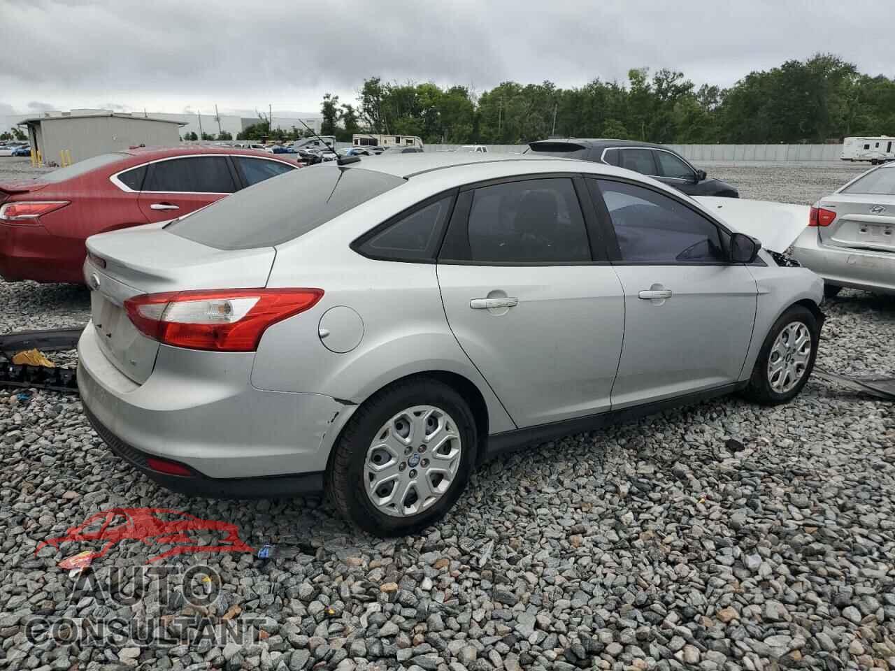 FORD FOCUS 2012 - 1FAHP3F23CL118044