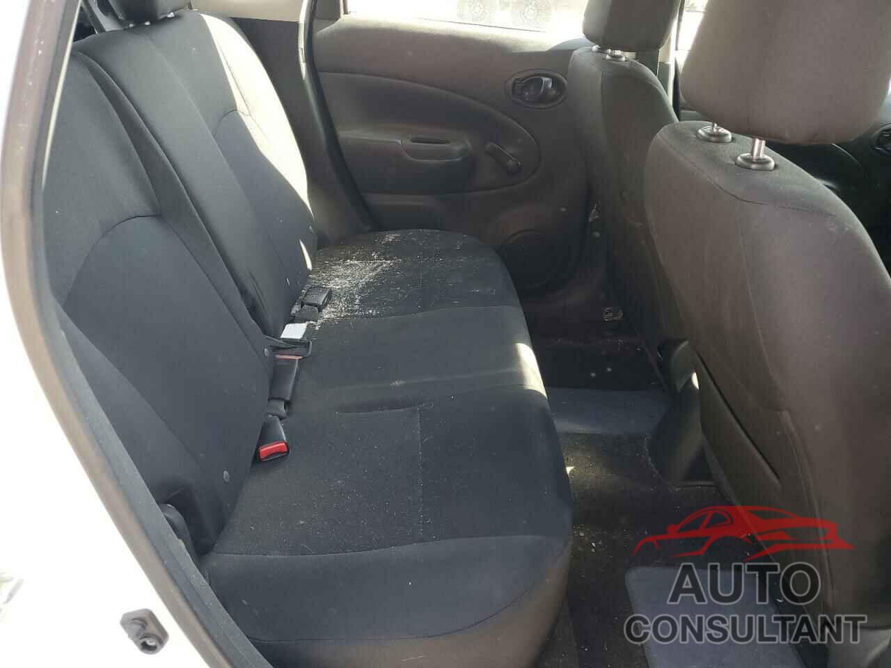 NISSAN VERSA 2016 - 3N1CE2CP2GL355285