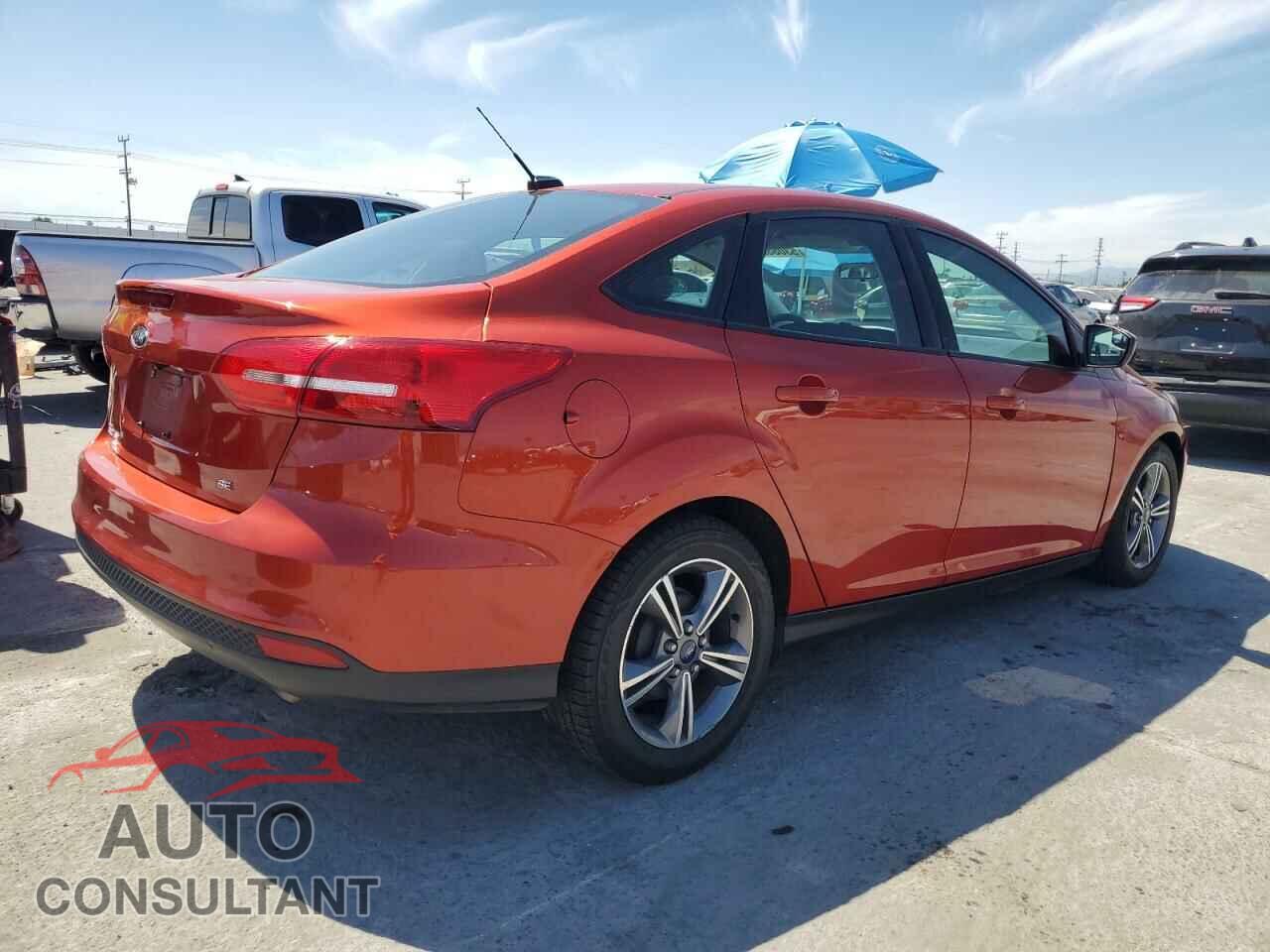 FORD FOCUS 2018 - 1FADP3F26JL287700