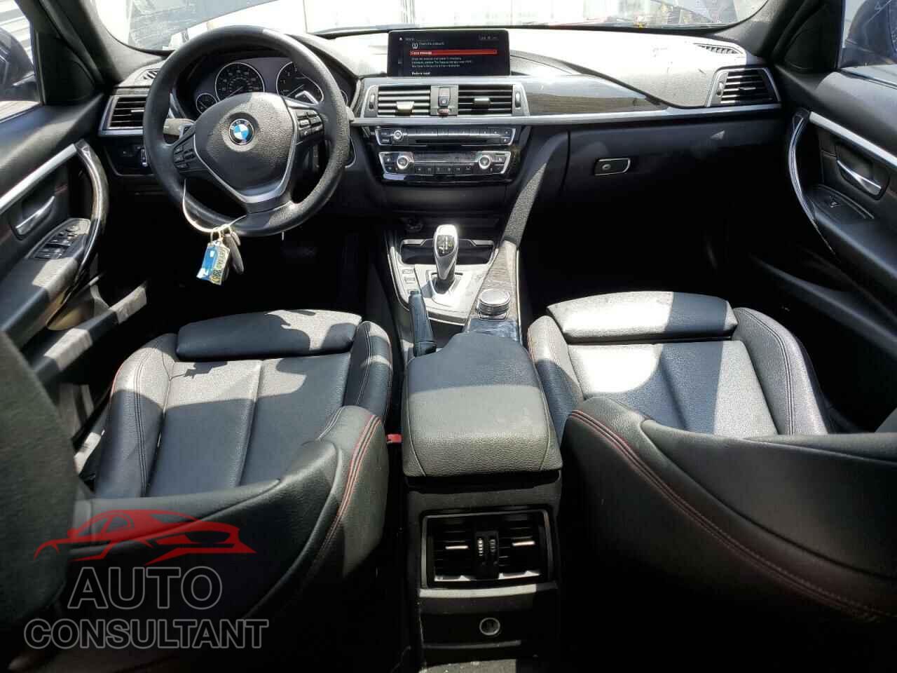 BMW 3 SERIES 2018 - WBA8B9C59JEE82741