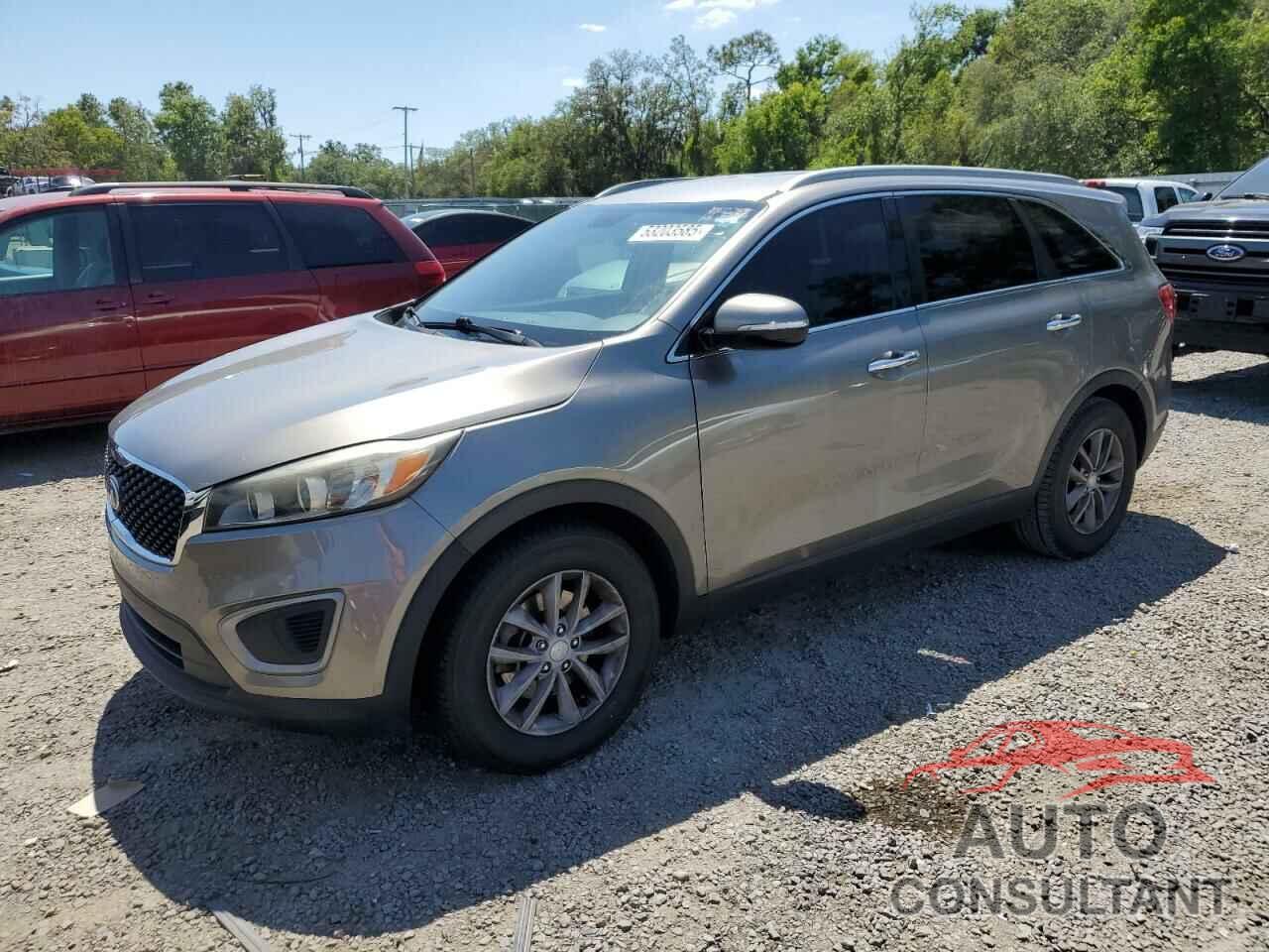 KIA SORENTO 2017 - 5XYPG4A55HG188578