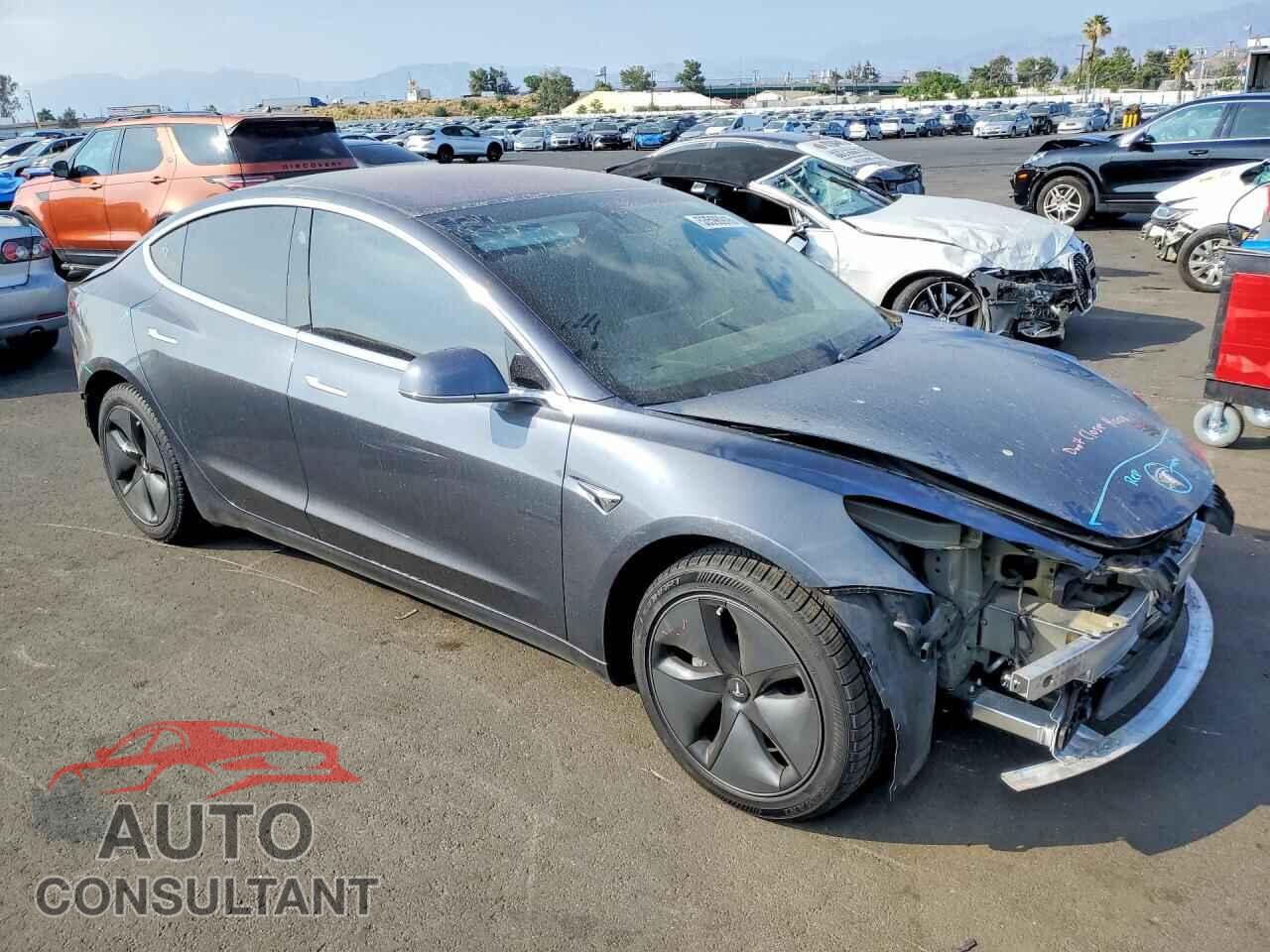 TESLA MODEL 3 2019 - 5YJ3E1EA2KF298870