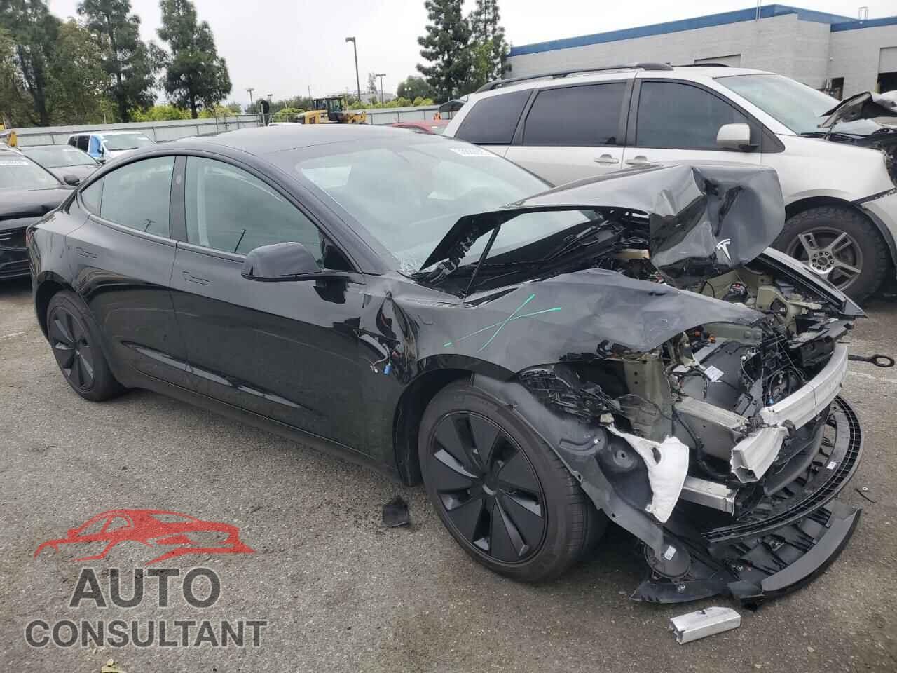 TESLA MODEL 3 2024 - 5YJ3E1EB4RF808428