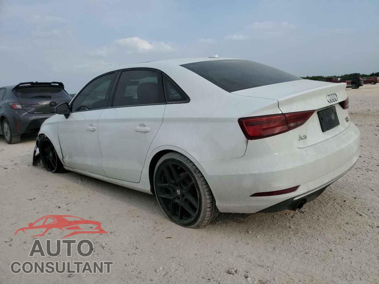 AUDI A3 2017 - WAUB8GFF2H1026527