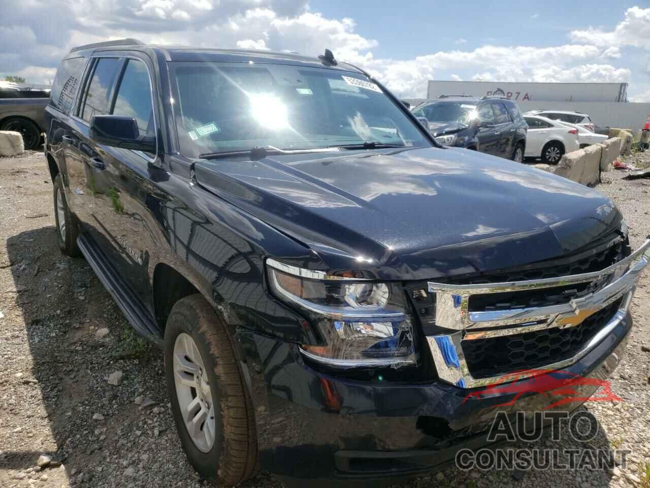 CHEVROLET SUBURBAN 2017 - 1GNSCHKC8HR183118