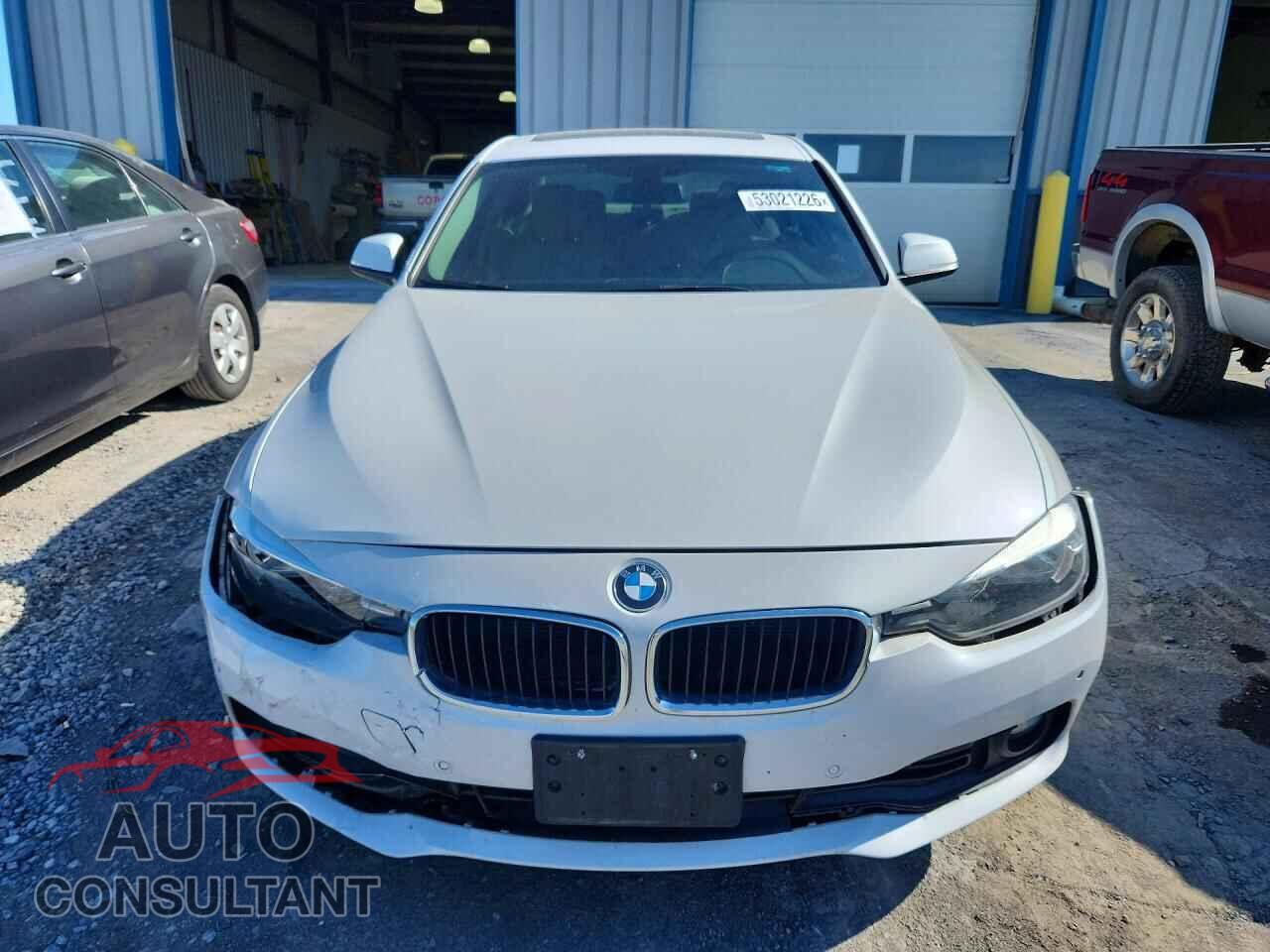 BMW 3 SERIES 2016 - WBA8E5G58GNU19274