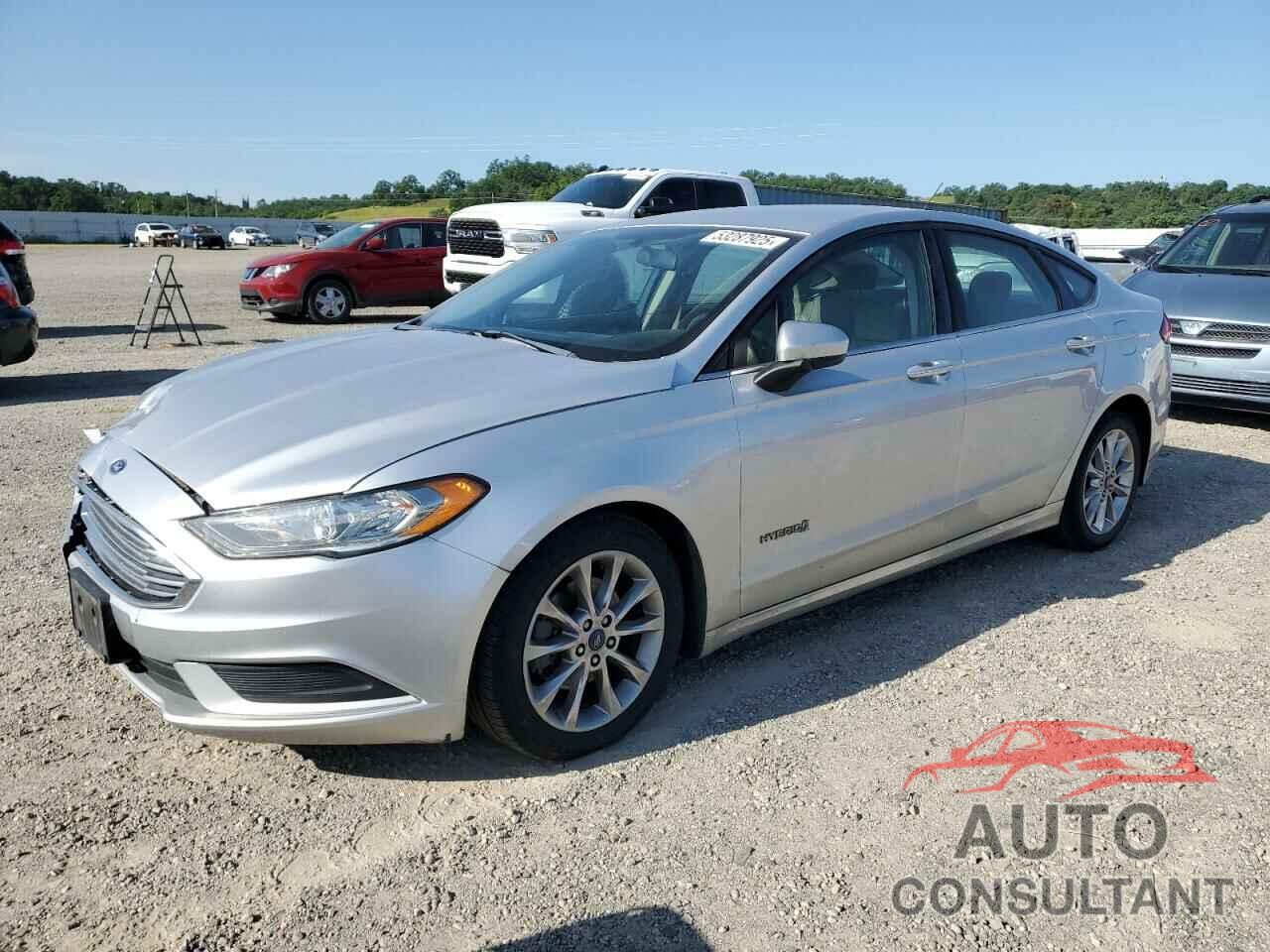 FORD FUSION 2017 - 3FA6P0LU2HR288092