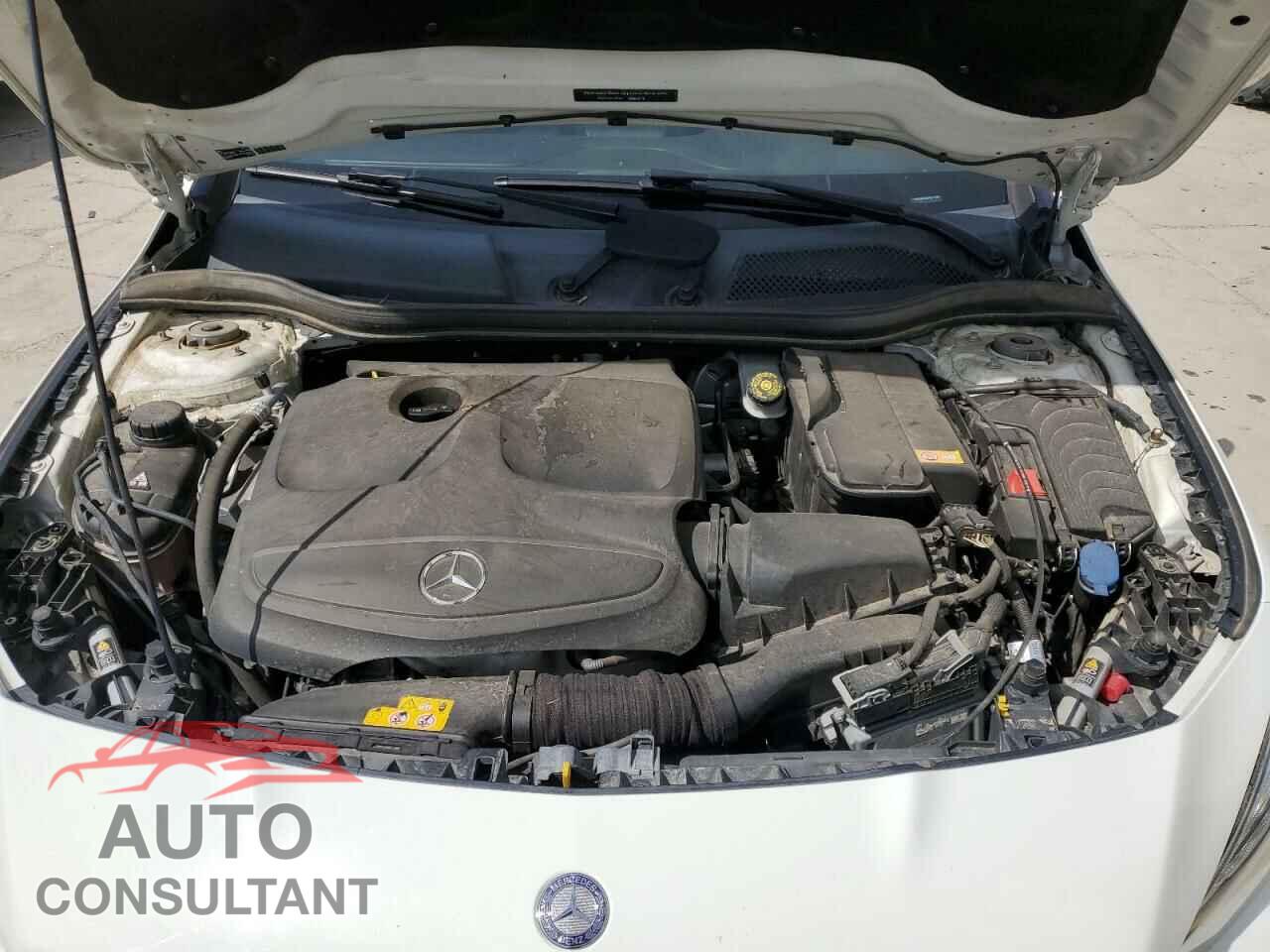 MERCEDES-BENZ CLA-CLASS 2015 - WDDSJ4EB3FN211184