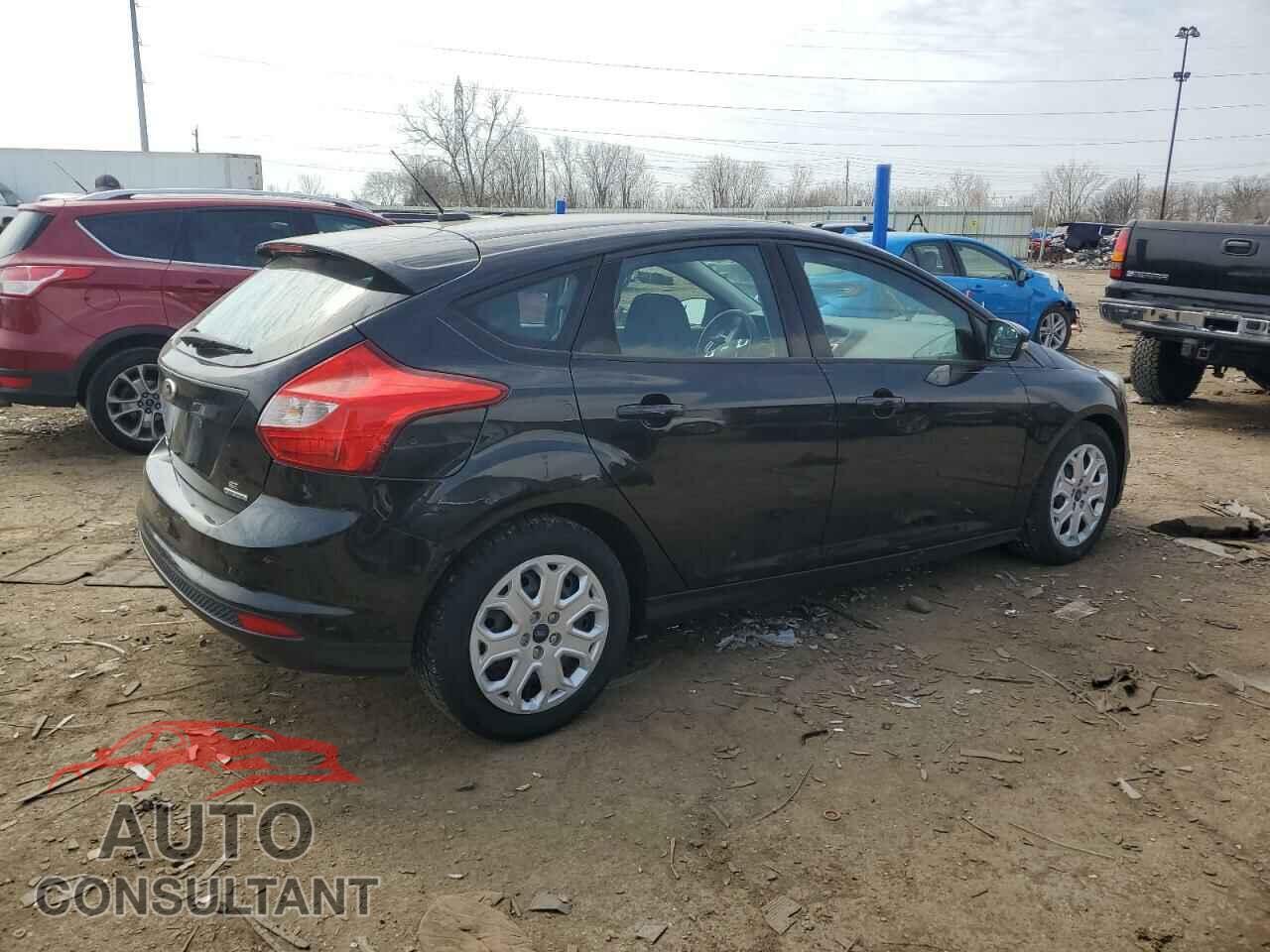 FORD FOCUS 2012 - 1FAHP3K22CL457335