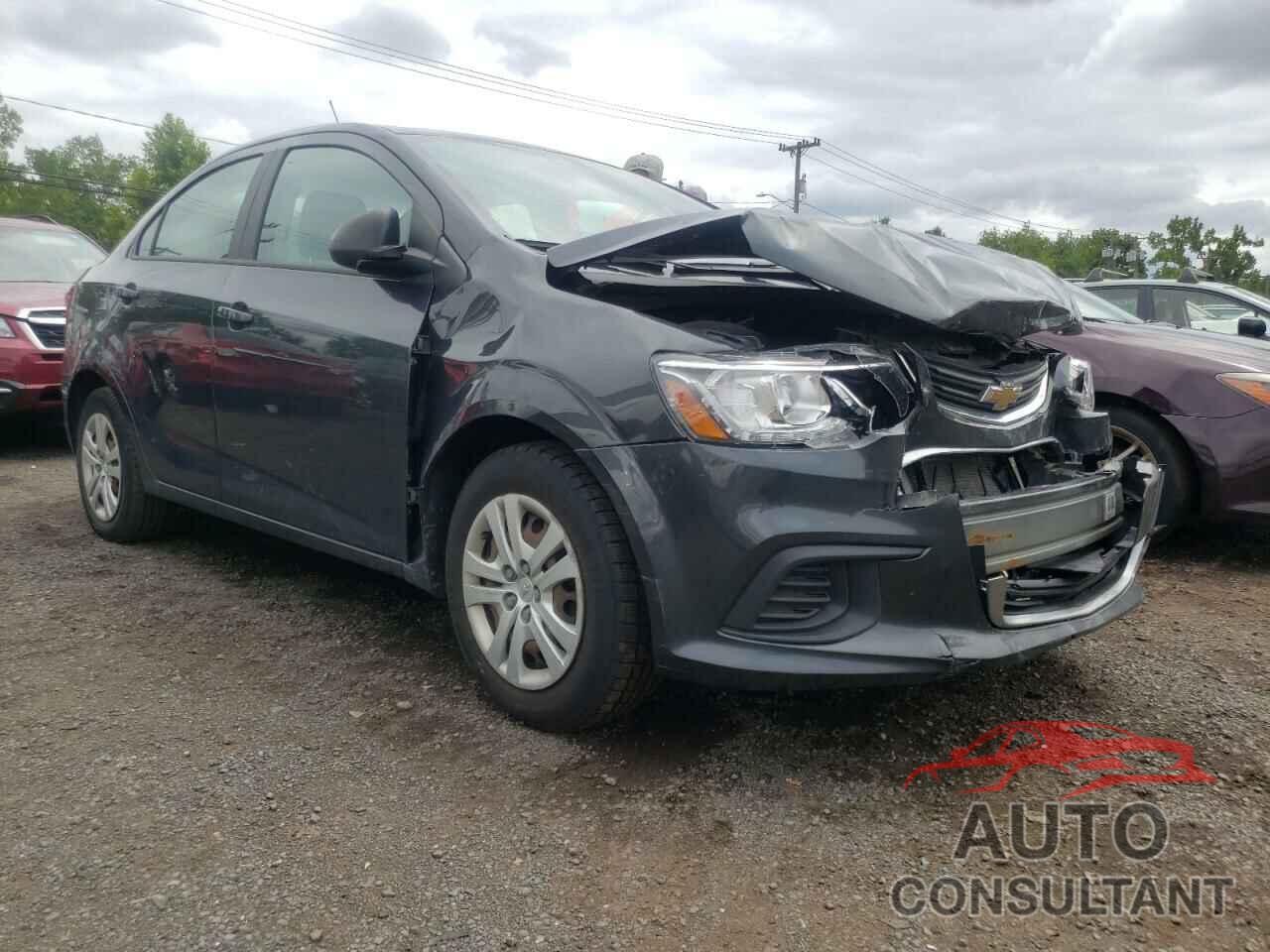 CHEVROLET SONIC 2017 - 1G1JB5SG5H4158109