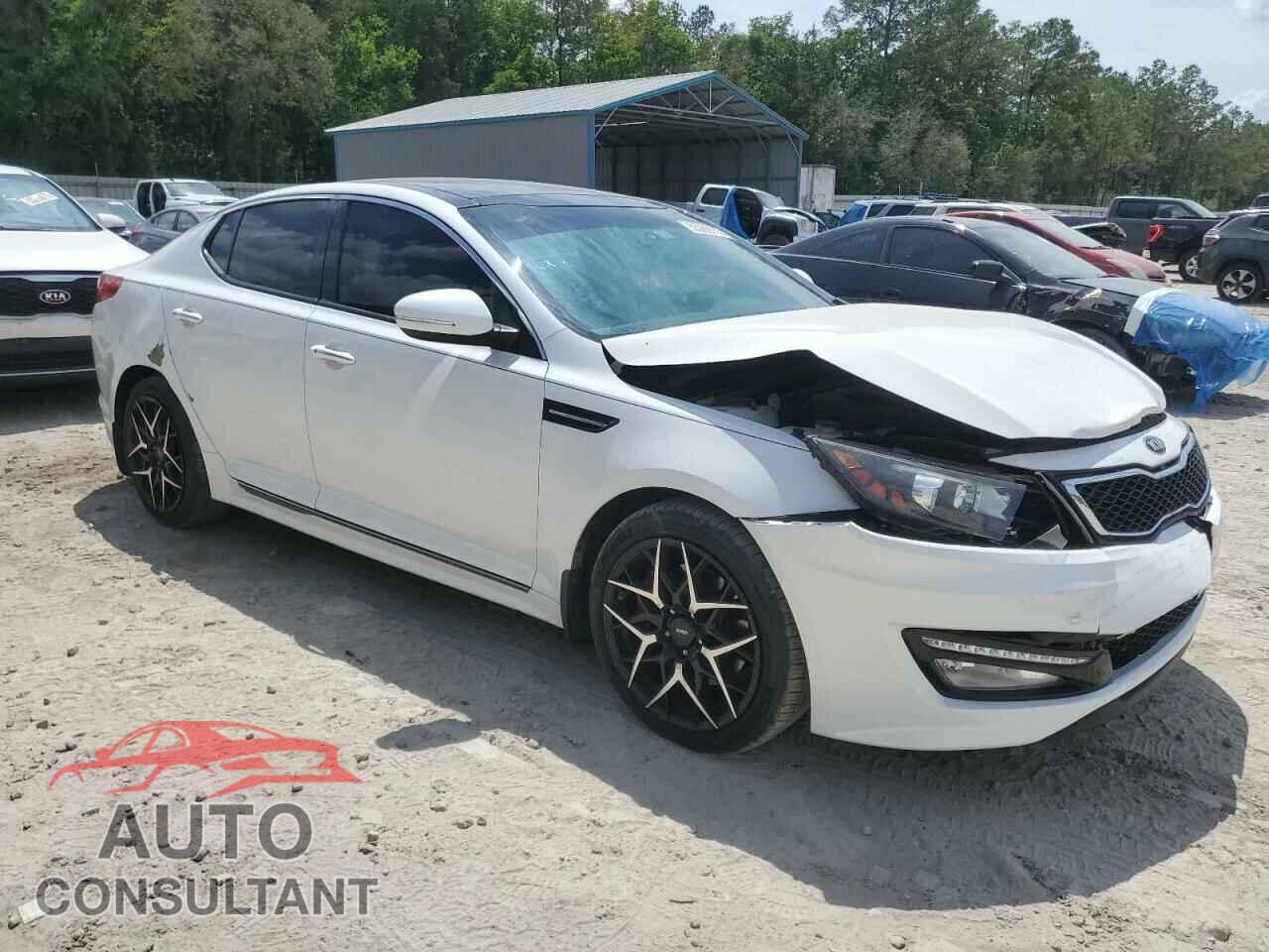KIA OPTIMA 2013 - 5XXGR4A62DG094191