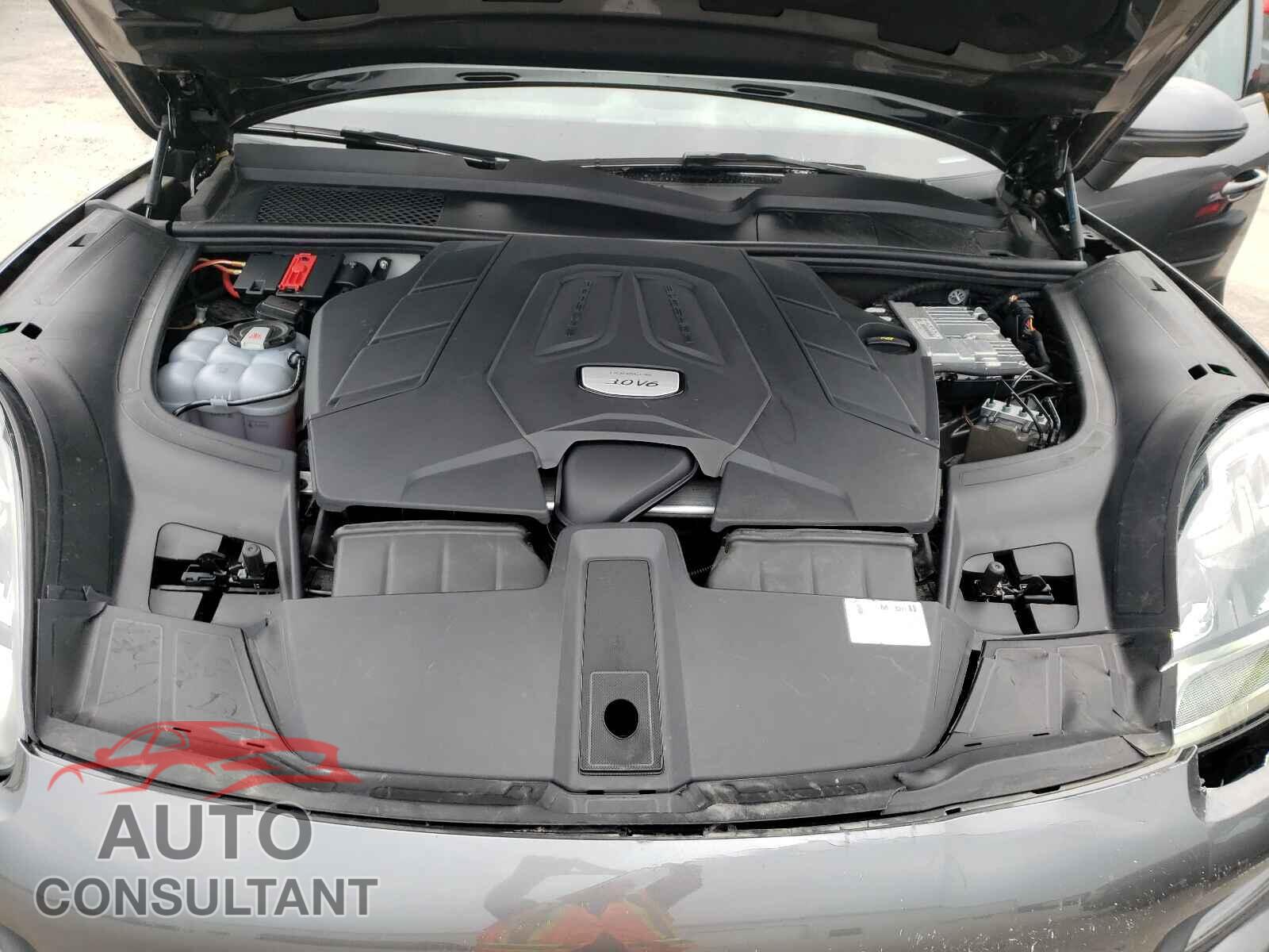 PORSCHE CAYENNE 2019 - WP1AA2AY5KDA02743