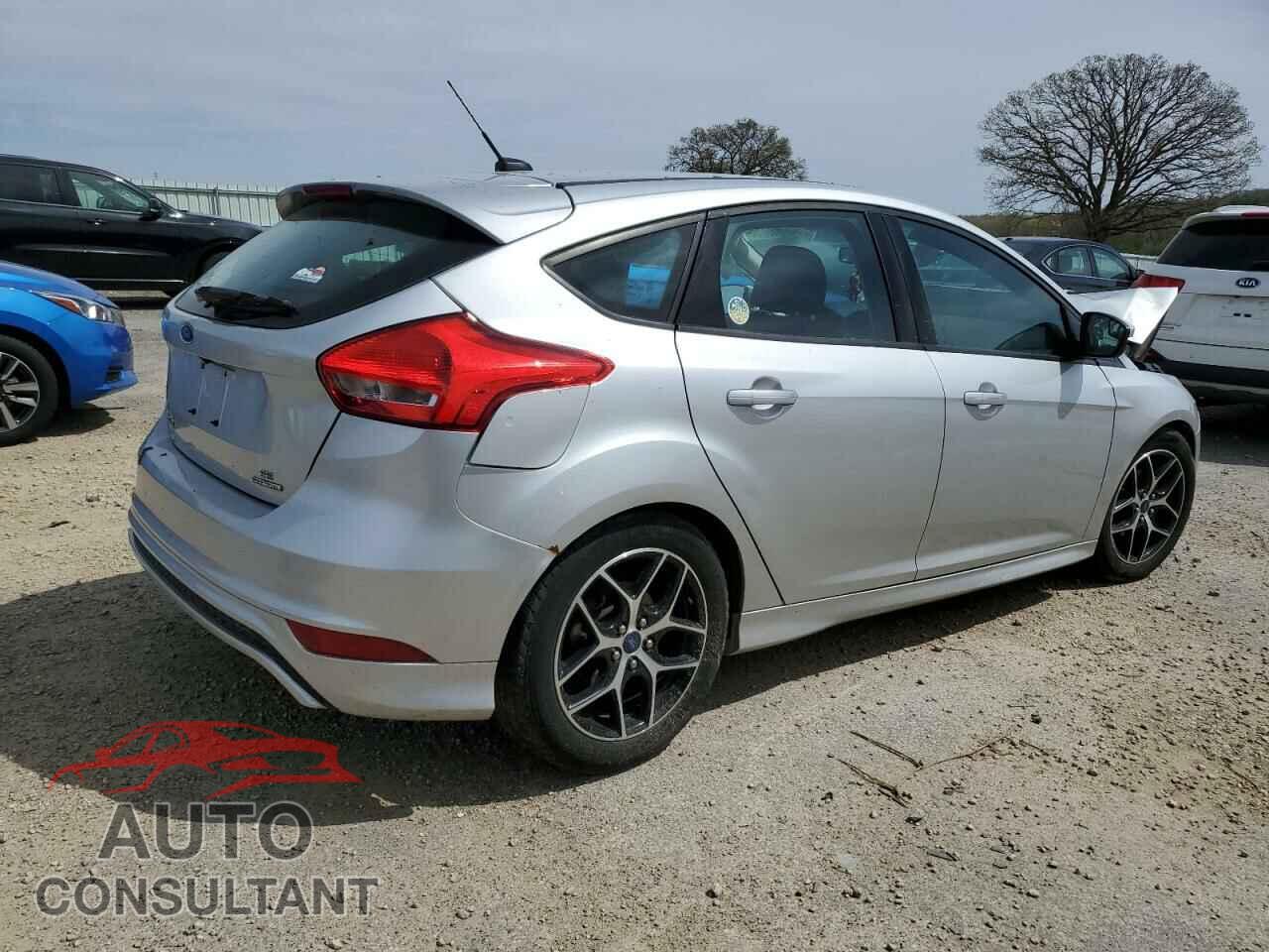 FORD FOCUS 2015 - 1FADP3K25FL312471