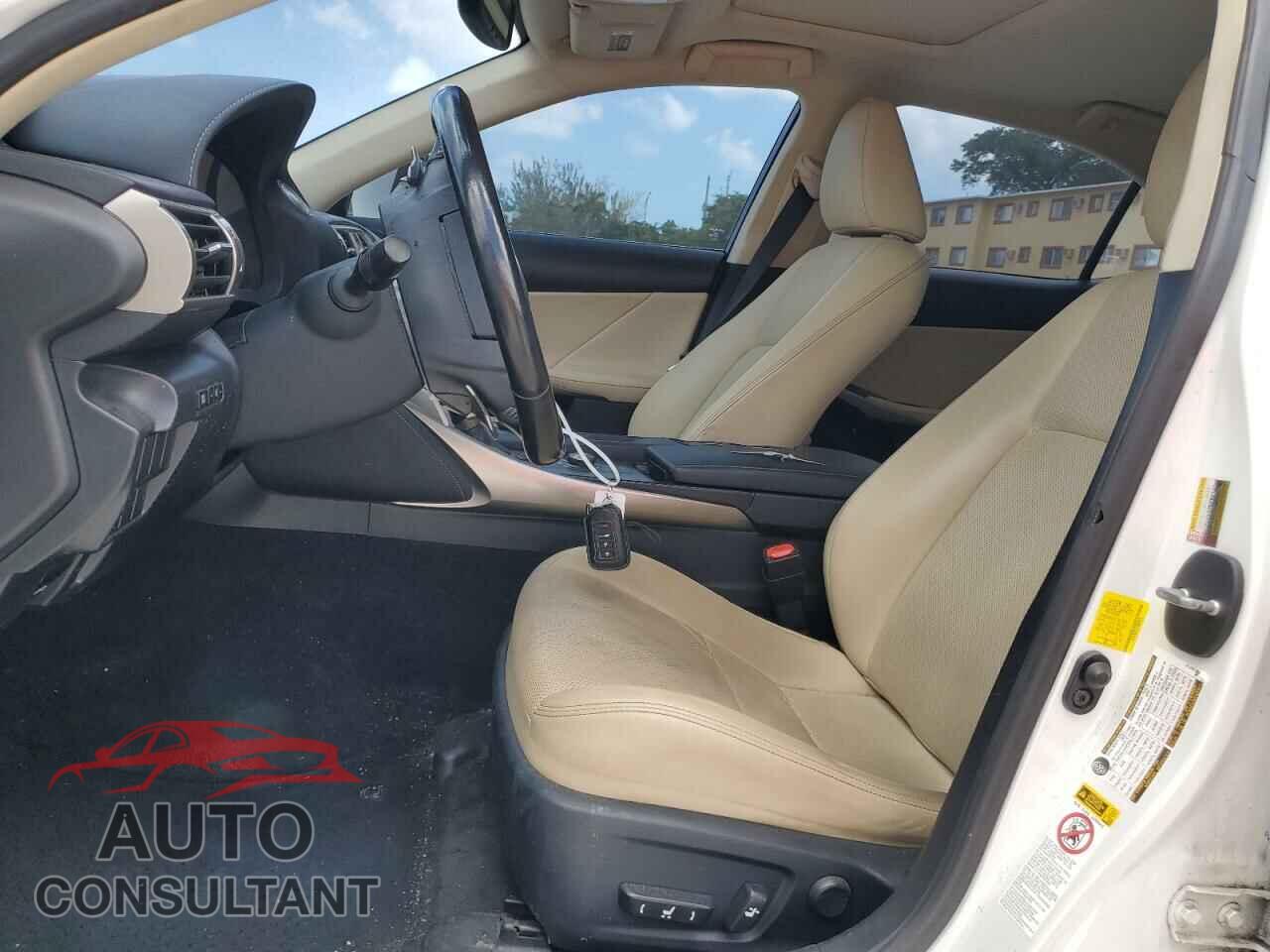 LEXUS IS 2016 - JTHCM1D22G5003822