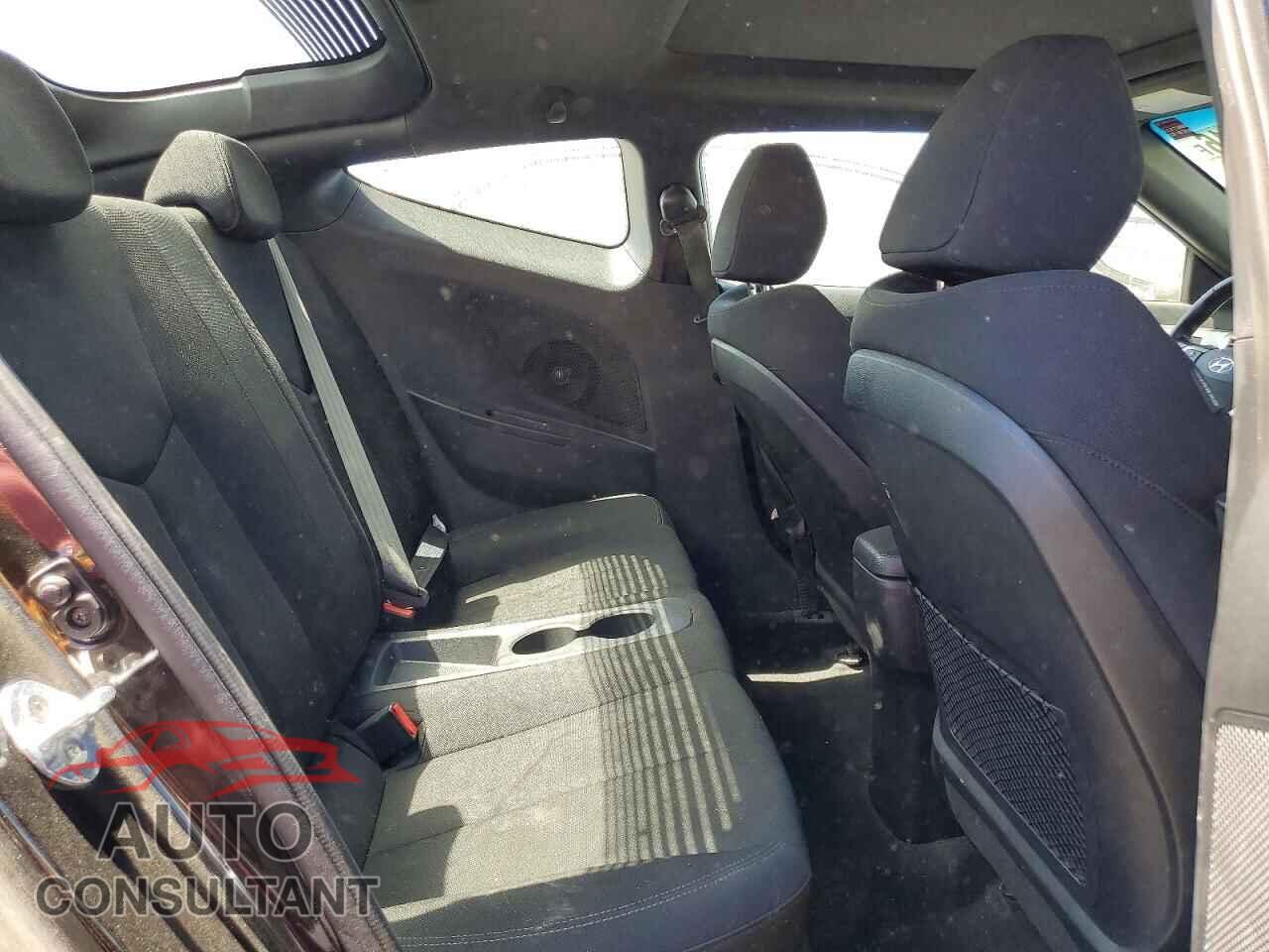 HYUNDAI VELOSTER 2017 - KMHTC6AD6HU323557