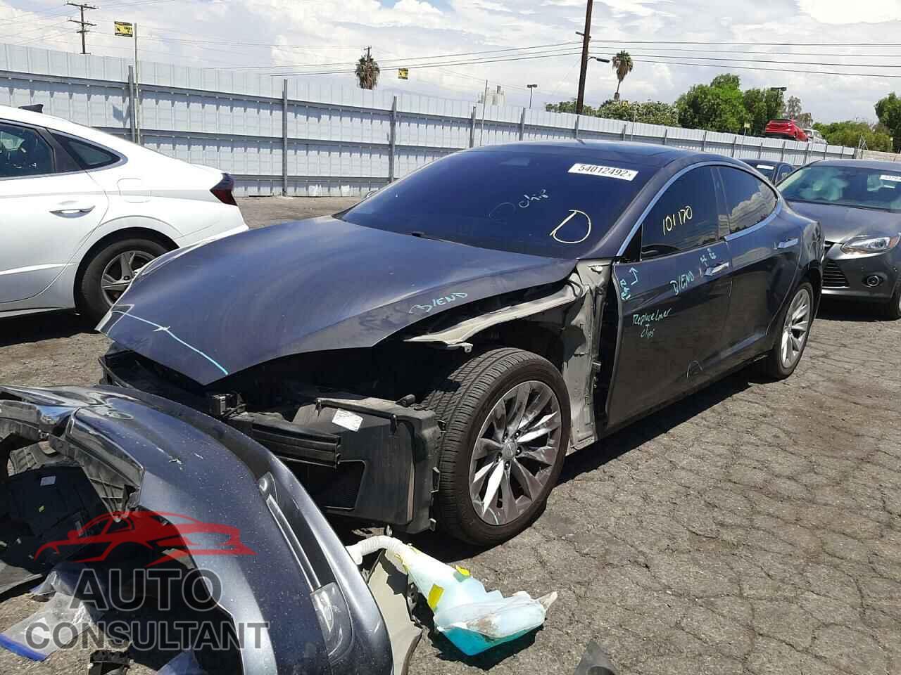 TESLA MODEL S 2017 - 5YJSA1E28HF186566