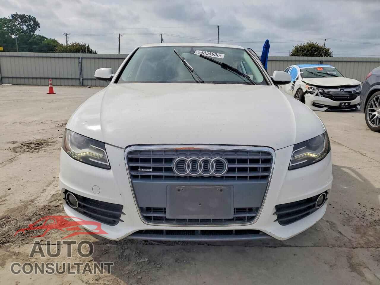 AUDI A4 2012 - WAUFFAFLXCN010670
